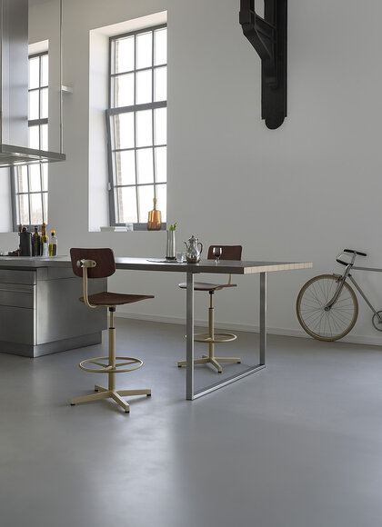 Stalen design krukken