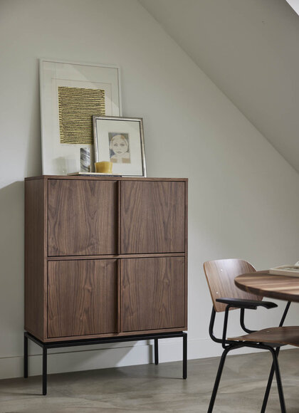 Design kasten van massief hout