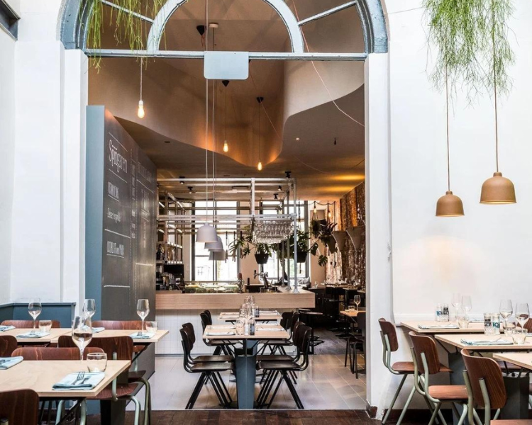 buisert stoelen bij Spingaren